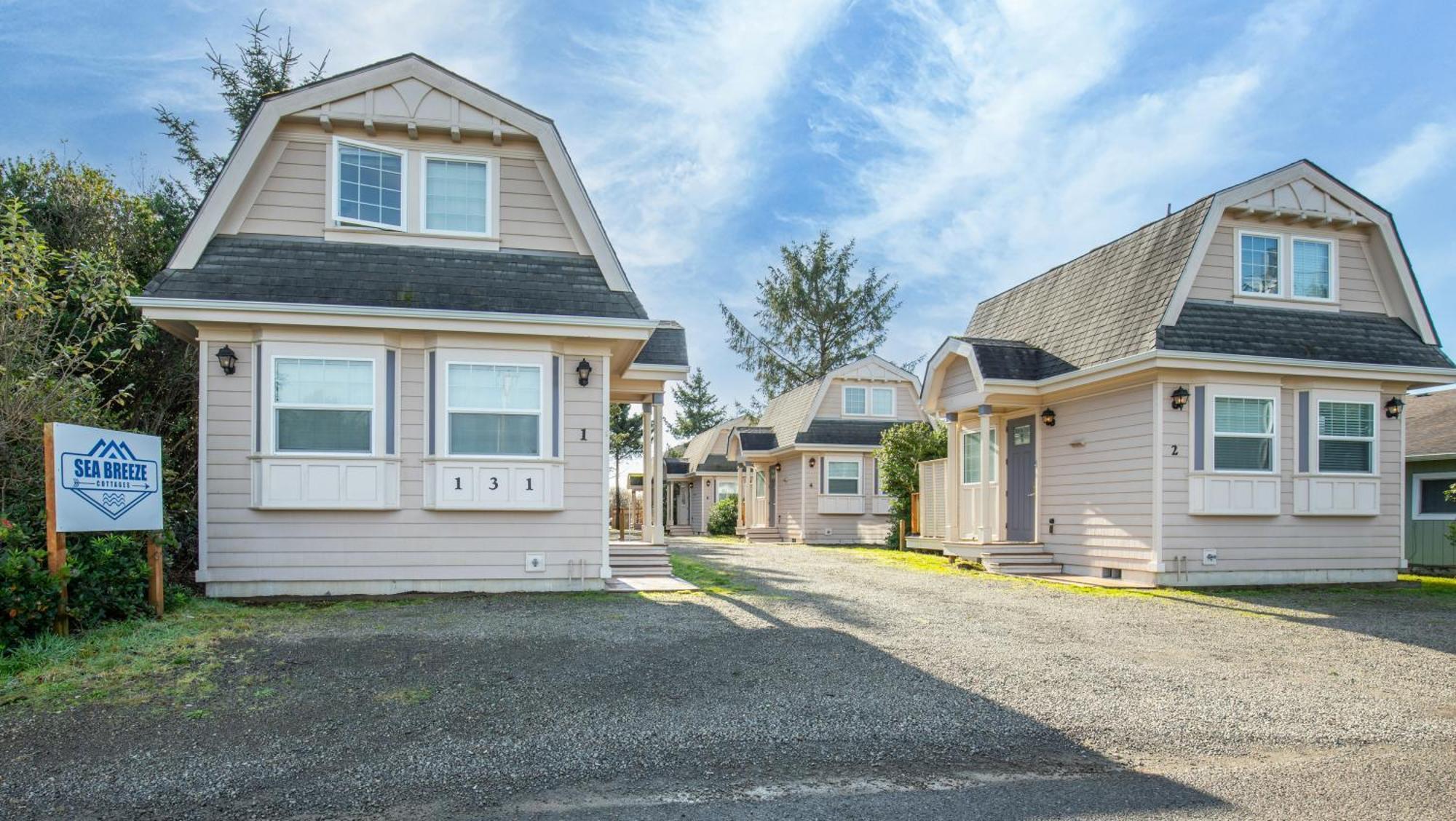 Sea Breeze Cottages 오션 쇼어스 외부 사진